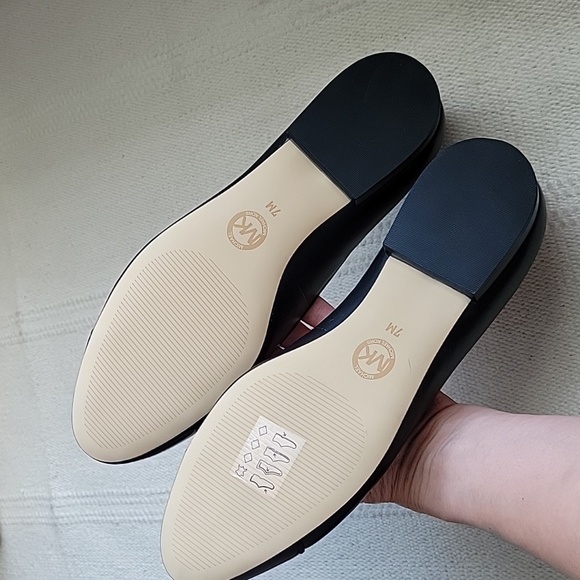 NEW!! Michael Kors ballet flats - Picture 6 of 8